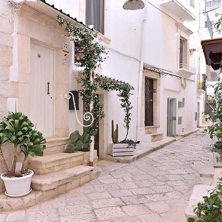 L'Angolo Di Gaudi, Casa Mila Bed and Breakfast Putignano Εξωτερικό φωτογραφία