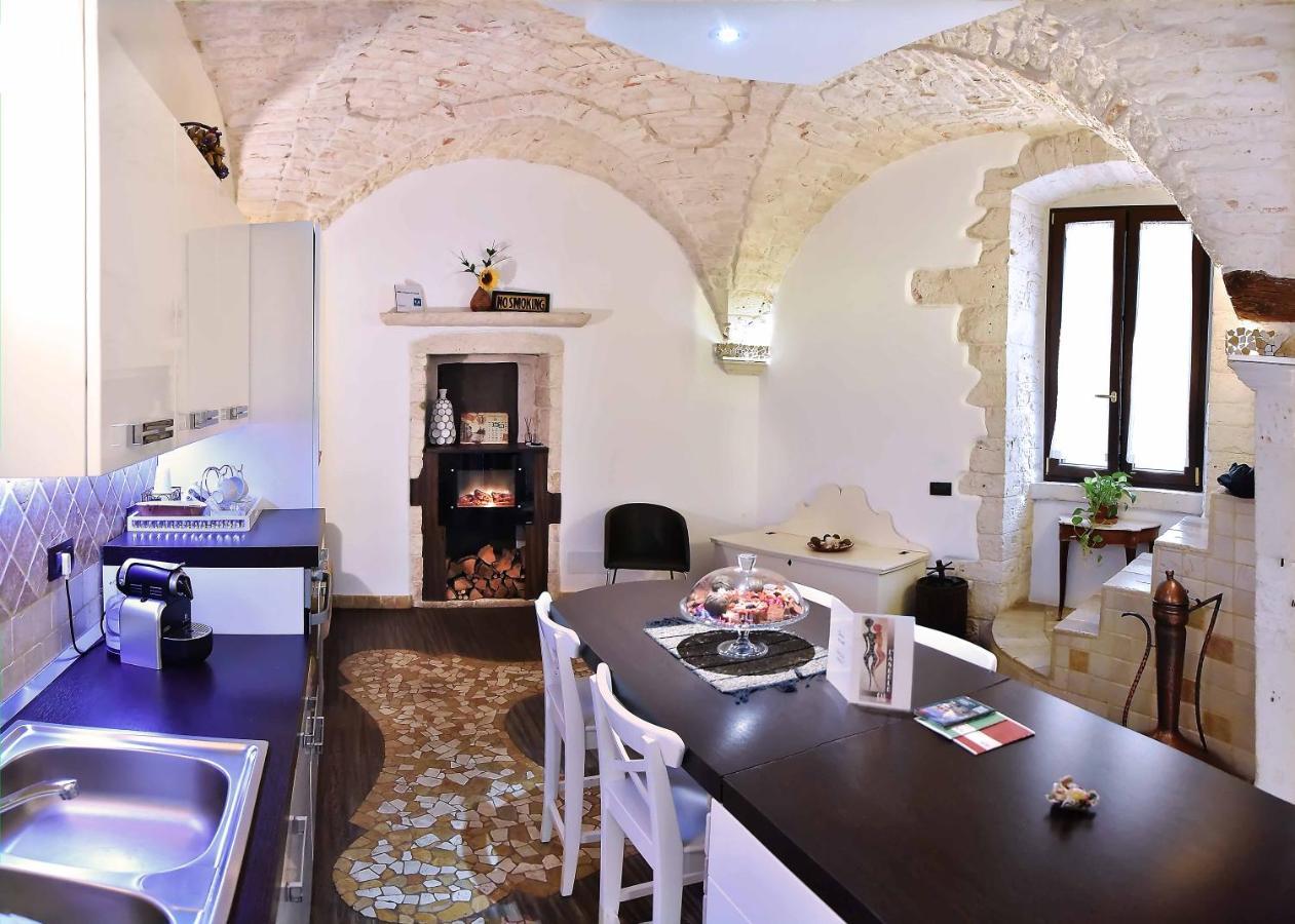 L'Angolo Di Gaudi, Casa Mila Bed and Breakfast Putignano Εξωτερικό φωτογραφία